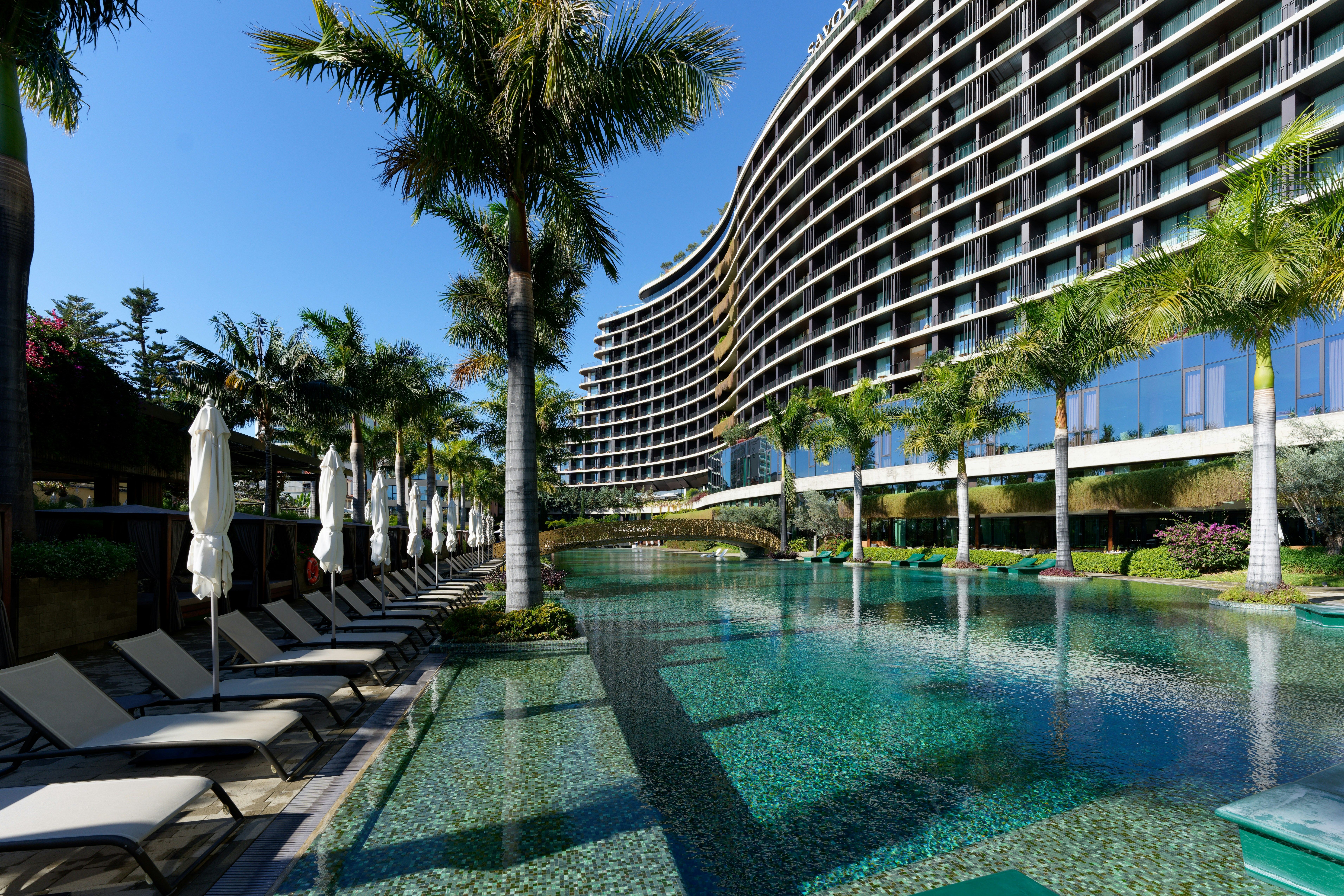 Pools im Hotel Renjeno